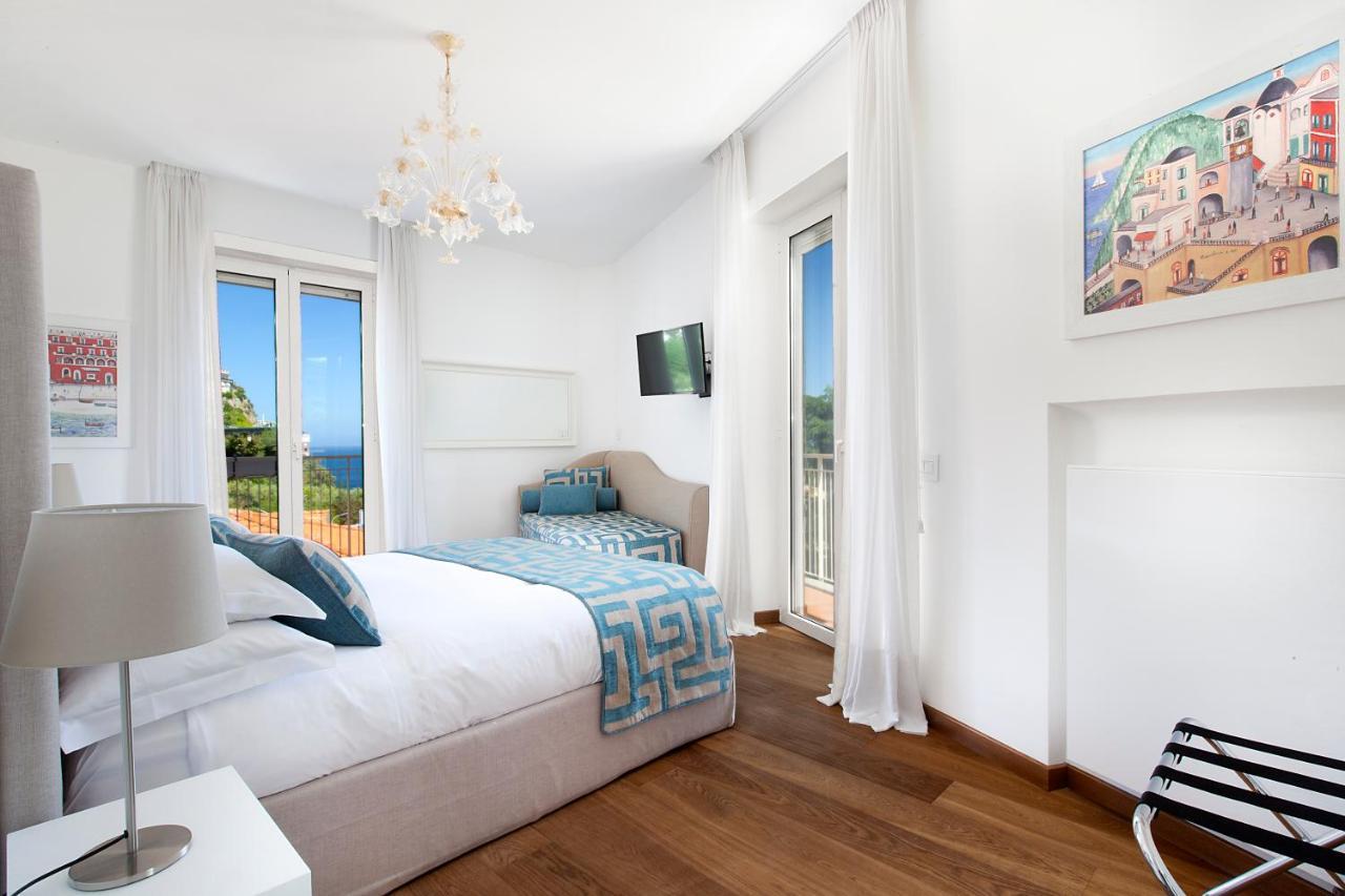 Sorrentovibes - Luxury Home Sea View & Jacuzzi In Sorrento Centre Exteriör bild